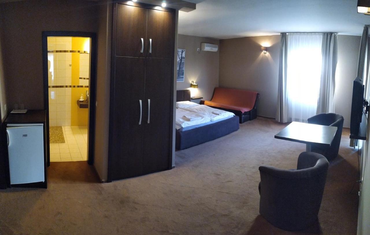 Zala Aranya Panzió Hotel Zalakaros Bagian luar foto