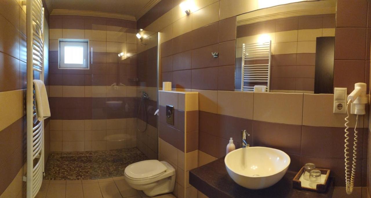 Zala Aranya Panzió Hotel Zalakaros Bagian luar foto